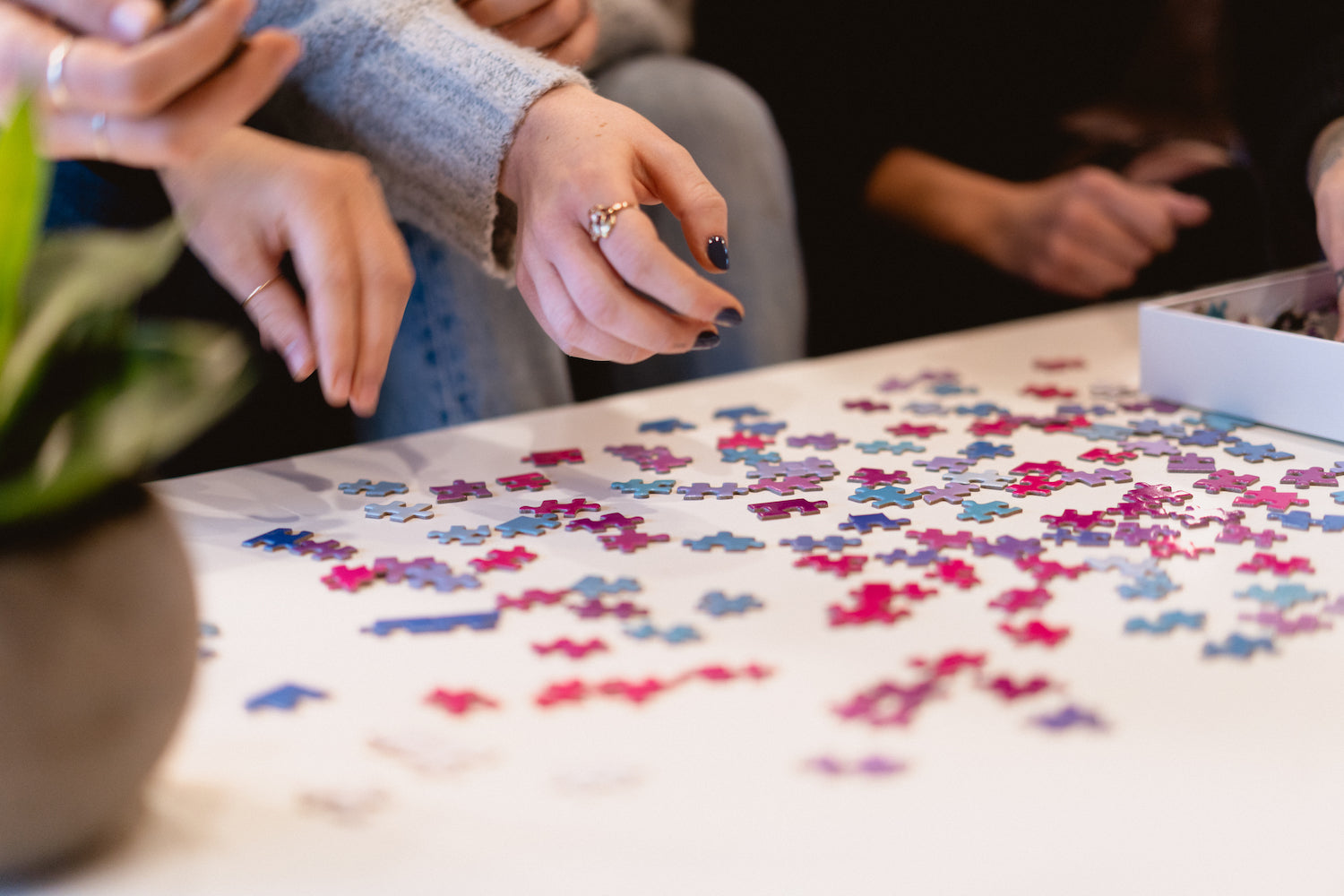 Daily Jigsaw, Games & Puzzles